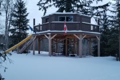 winter-time-tree-house-scaled